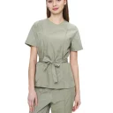 Костюм женский "Юмелия" зеленый воск