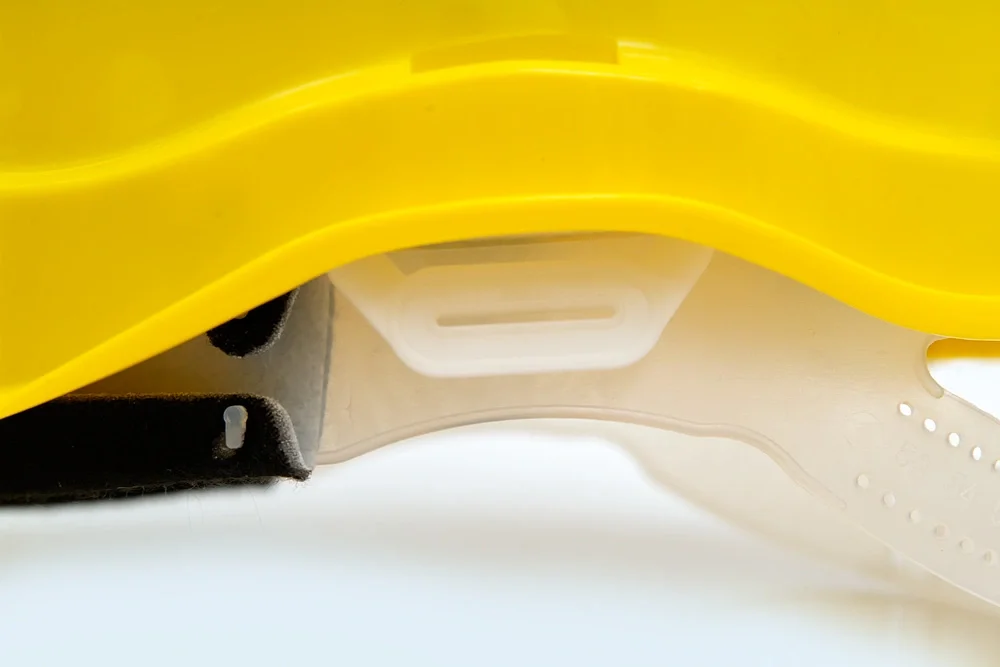 Каска защитная ЕЛАНПЛАСТ ЕВРОПА желтая (ленточное оголовье) - фото 7