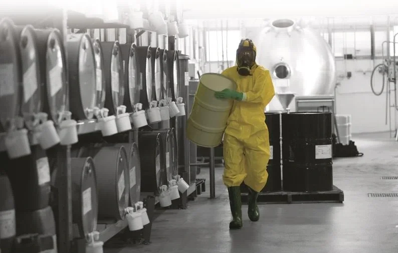 Комбинезон герметичный DT300 DELTACHEM® Delta Plus с эластичным капюшоном - фото 6