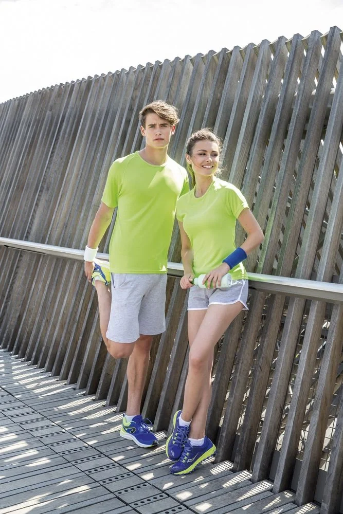 Футболка женская Sporty Women 140, красная - фото 5