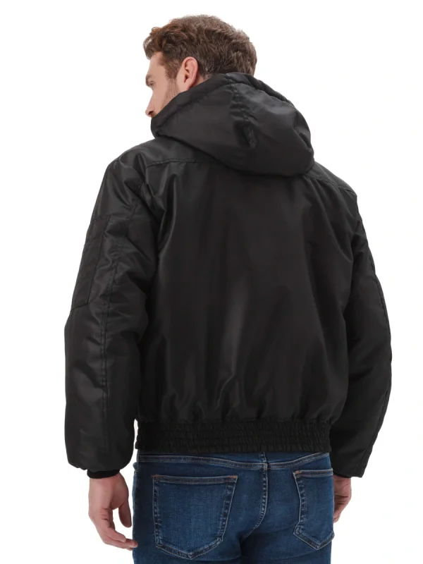 Куртка демисезонная "БОМБЕР" цвет: Черный, ткань: Кошачий глаз