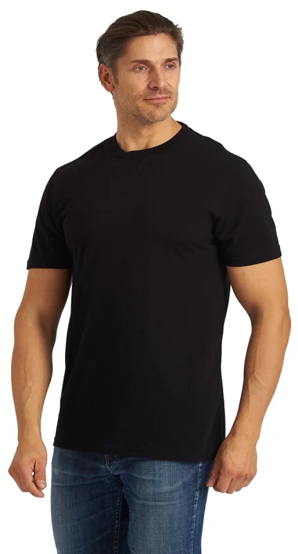 Футболка черная