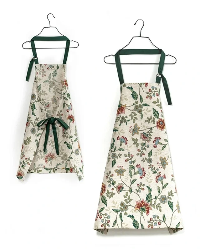 Комплект MOGOTEX кухонный (фартук 70х70, прихватка 18х18, прихватка-рукавица 31х16) "ФЛОВЕРС" белый