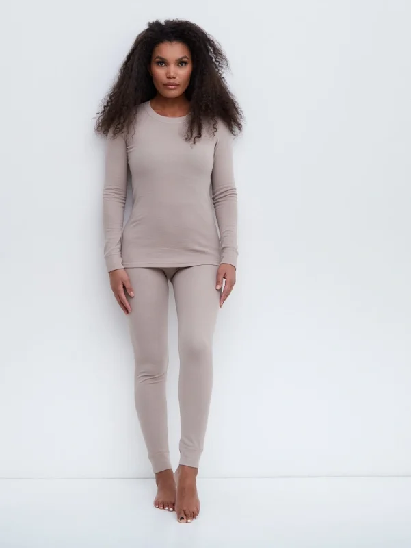 Комплект женский OUTDOOR бежевый ТТ3321-БЕЖЕВЫЙ